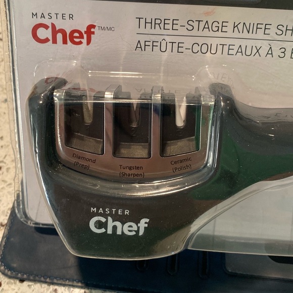 Brand new Master Chef 3-in 1 Knife Sharpener - Picture 2 of 4